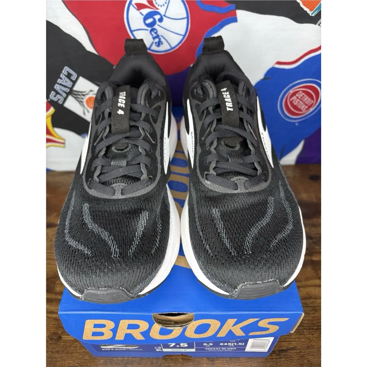 Brooks shoes - Brooks Trace 4 - Trace - 120441 1D 090 - Black 1