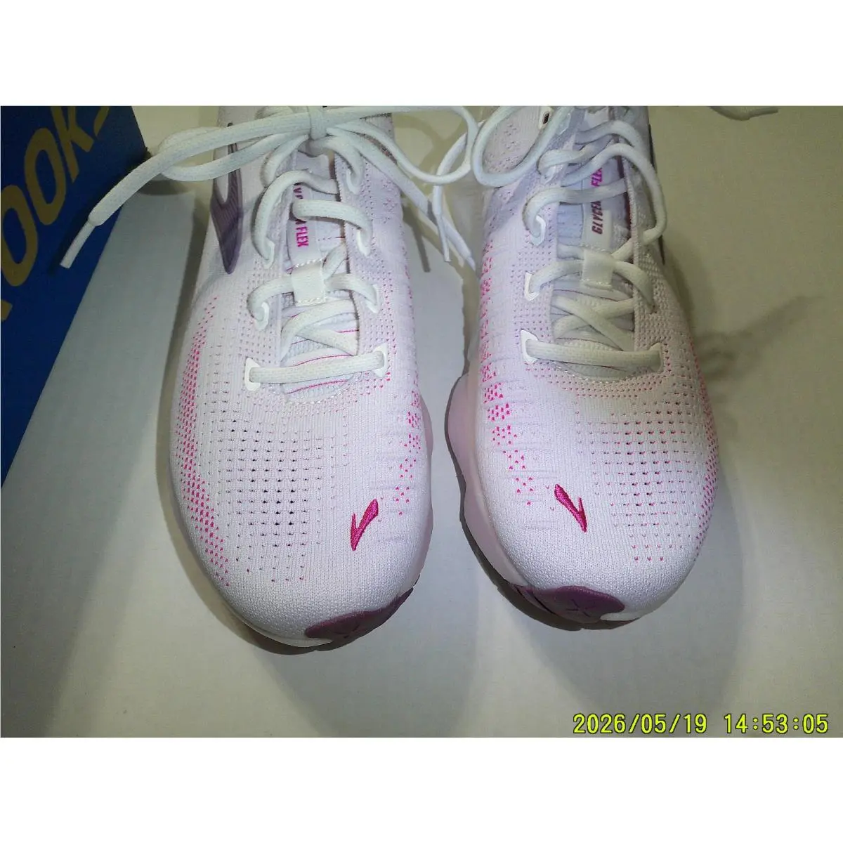 Brooks shoes - Brooks Glycerin Flex - Glycerin Flex - White (UPC: 195394772197) 2