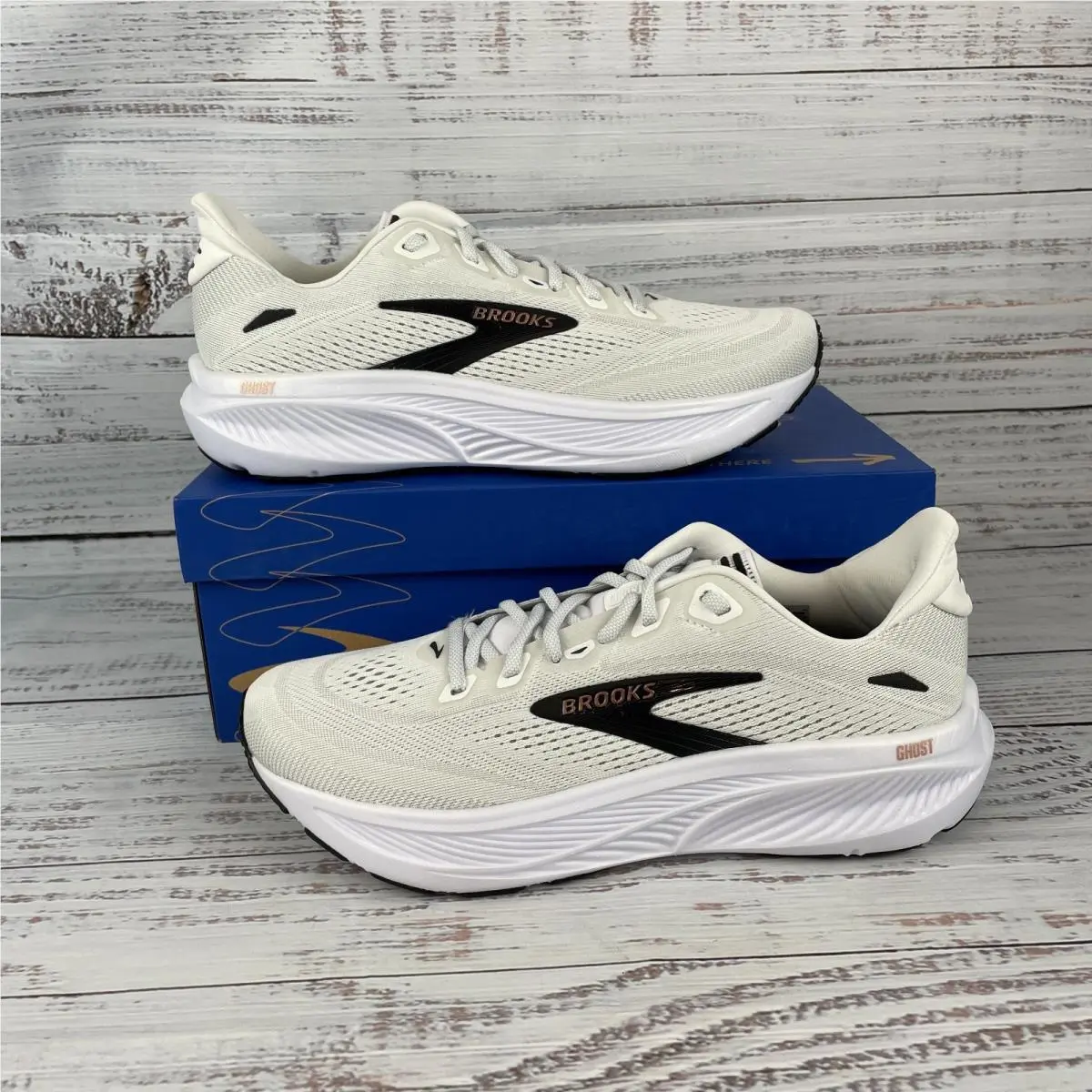 Brooks Ghost 18 Womens 11B Running Shoes White Black Rose Gold