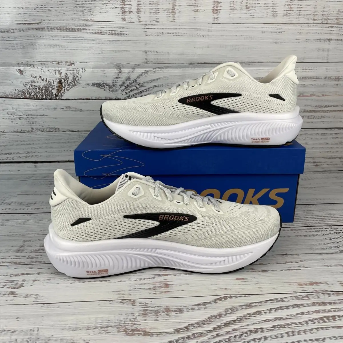 Brooks shoes - Brooks Ghost - Ghost - White (UPC: 195394872705) 0