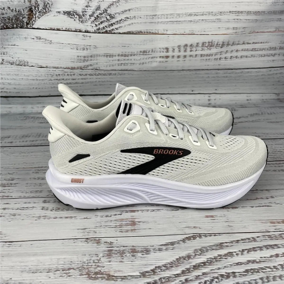 Brooks shoes - Brooks Ghost - Ghost - White (UPC: 195394872545) 2