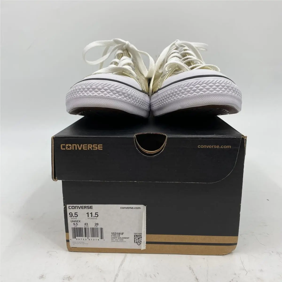Converse shoes - Gold 3