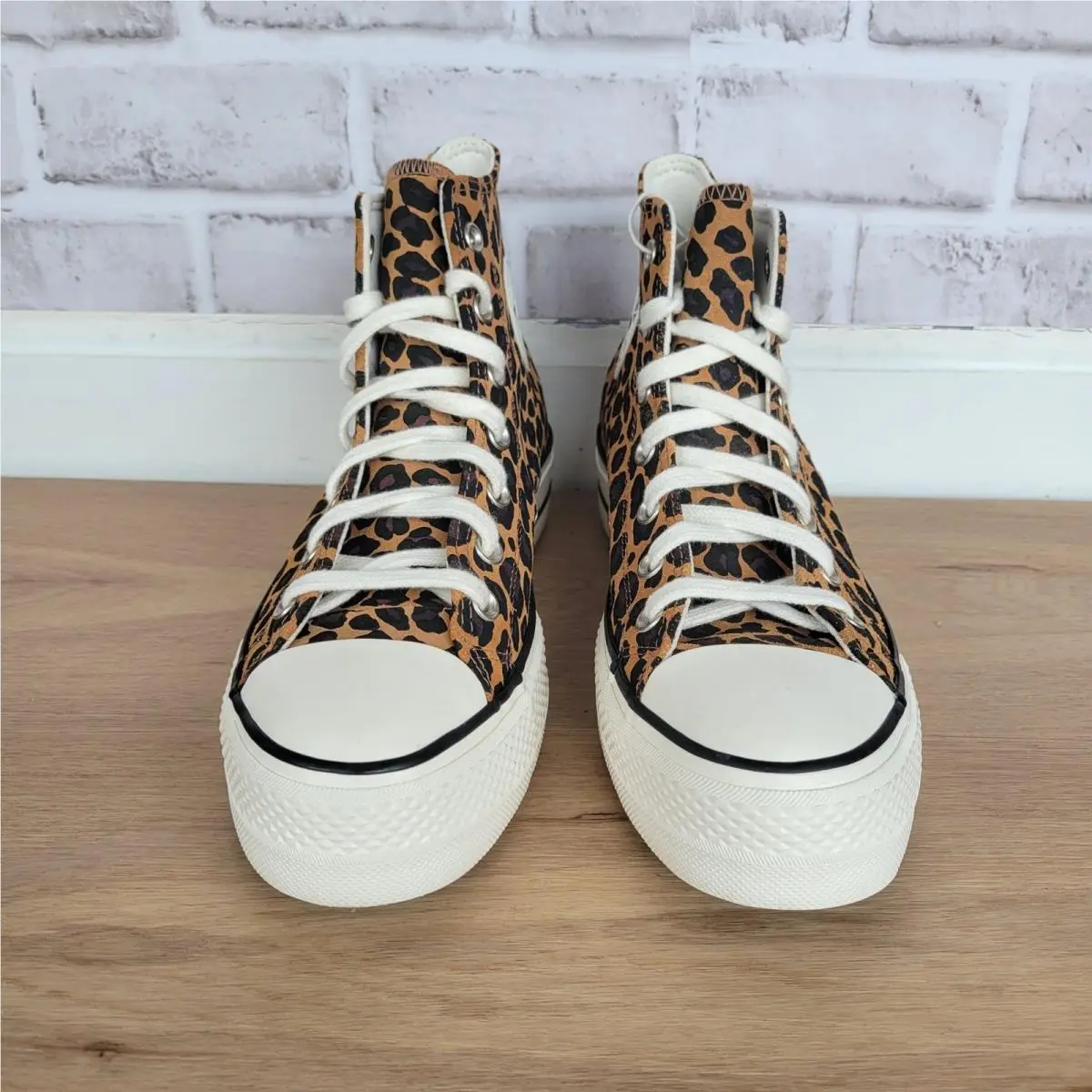Converse shoes - Converse Chuck Taylor - Chuck Taylor - A17979C - Brown (UPC: 194435844756) 3