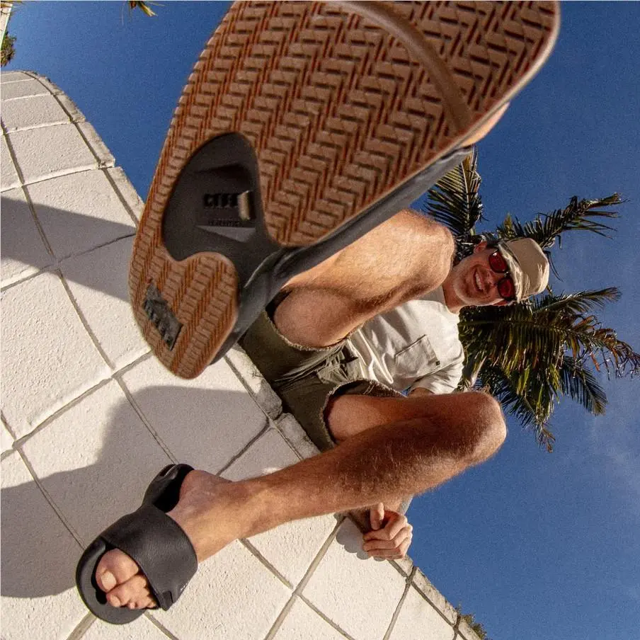 Reef shoes - Fanning Slide - Fanning Slide - Black/Silver (UPC: 194097971425) 8