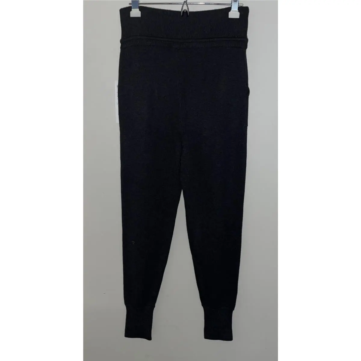 Lululemon clothing - Black 1