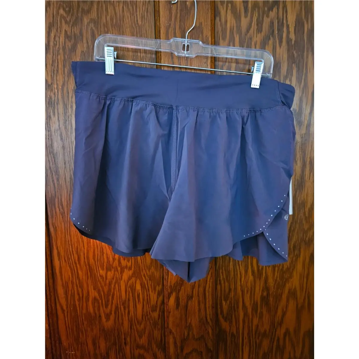 Lululemon clothing - Nightfall 1