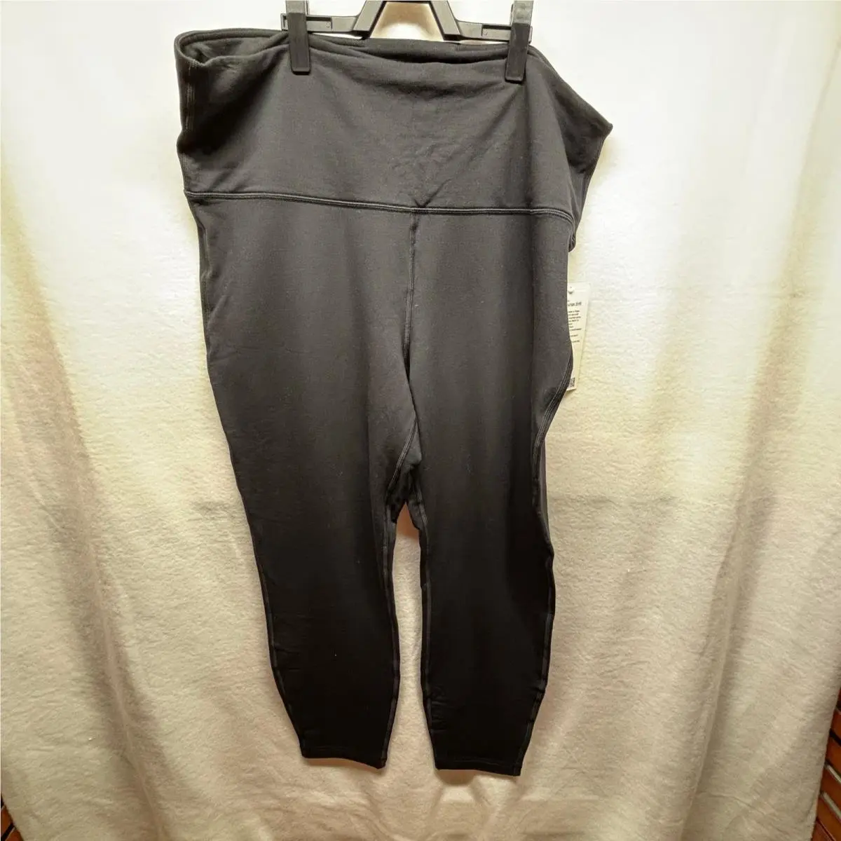 Lululemon clothing - Black 1
