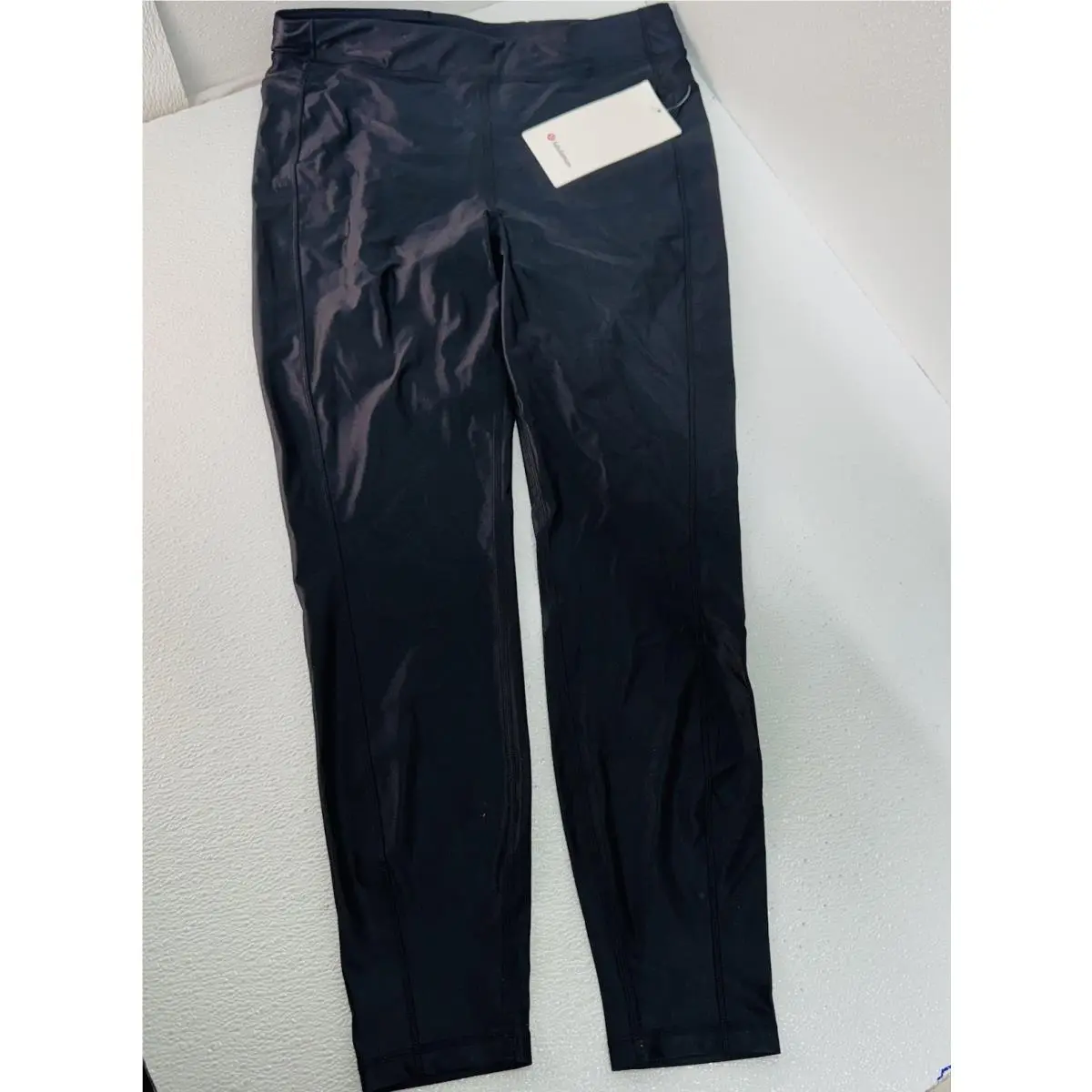 Lululemon Satin Shine HR Tight 25 Black Size 10
