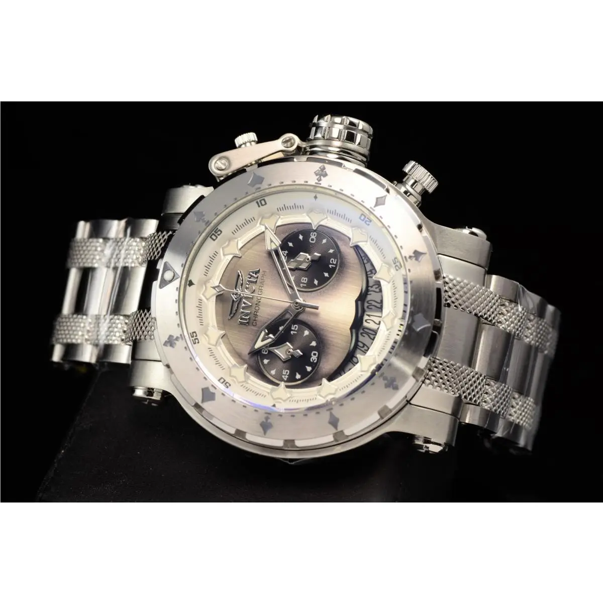 Invicta Men`s DC Comics Venom Joker L.e. 0003/4000 Chrono Silver Tone Watch
