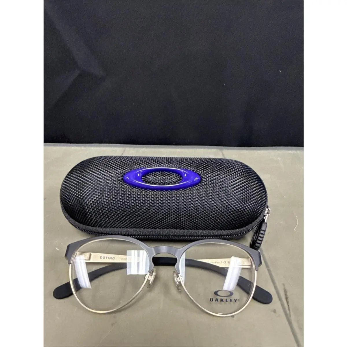 Oakley Womens Oy3005 Doting Round Prescription Eyewear Frames