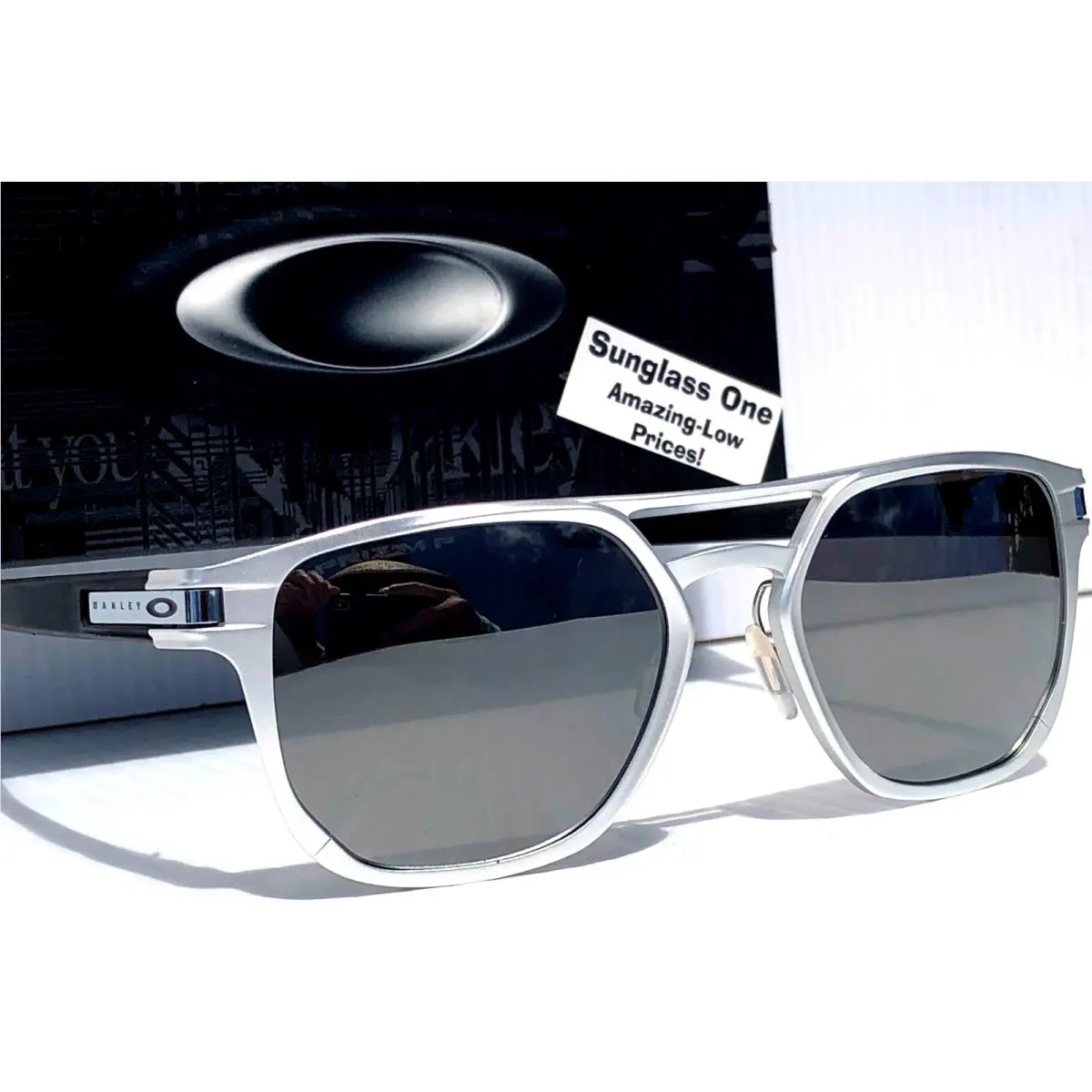 Oakley Latch Alpha Silver Polarized Prizm Black Lens Sunglass 4128-01