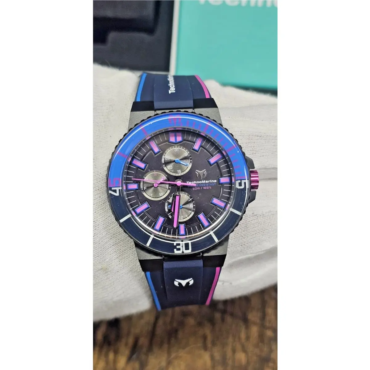 Invicta Race Week Technomarine F2 Racing Legends 44mm Men`s Watch Rad