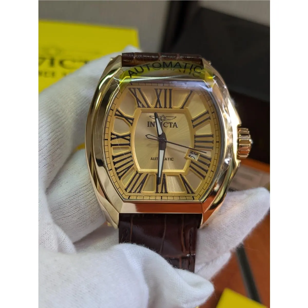 Invicta Pro Diver 44509 Men’s Automatic 48 mm Gold SS Watch Brown Leather WR100M