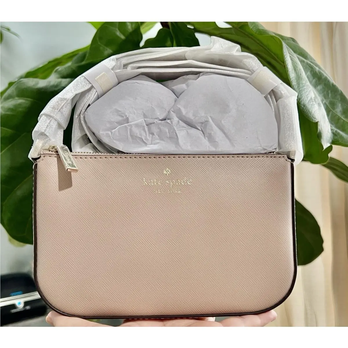New Kate Spade Schuyler Crossbody Warm Beige in Factory Wrap