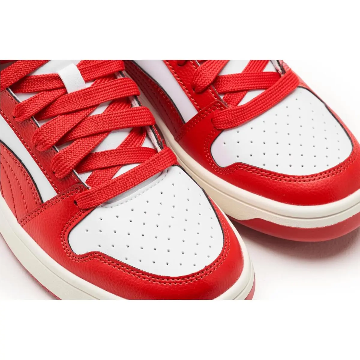 Puma shoes - Puma White/Candy Apple/Puma Gold 11