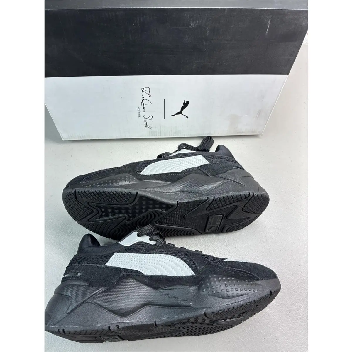 Puma shoes - PUMA RS-X - 387048-01 - Black 0