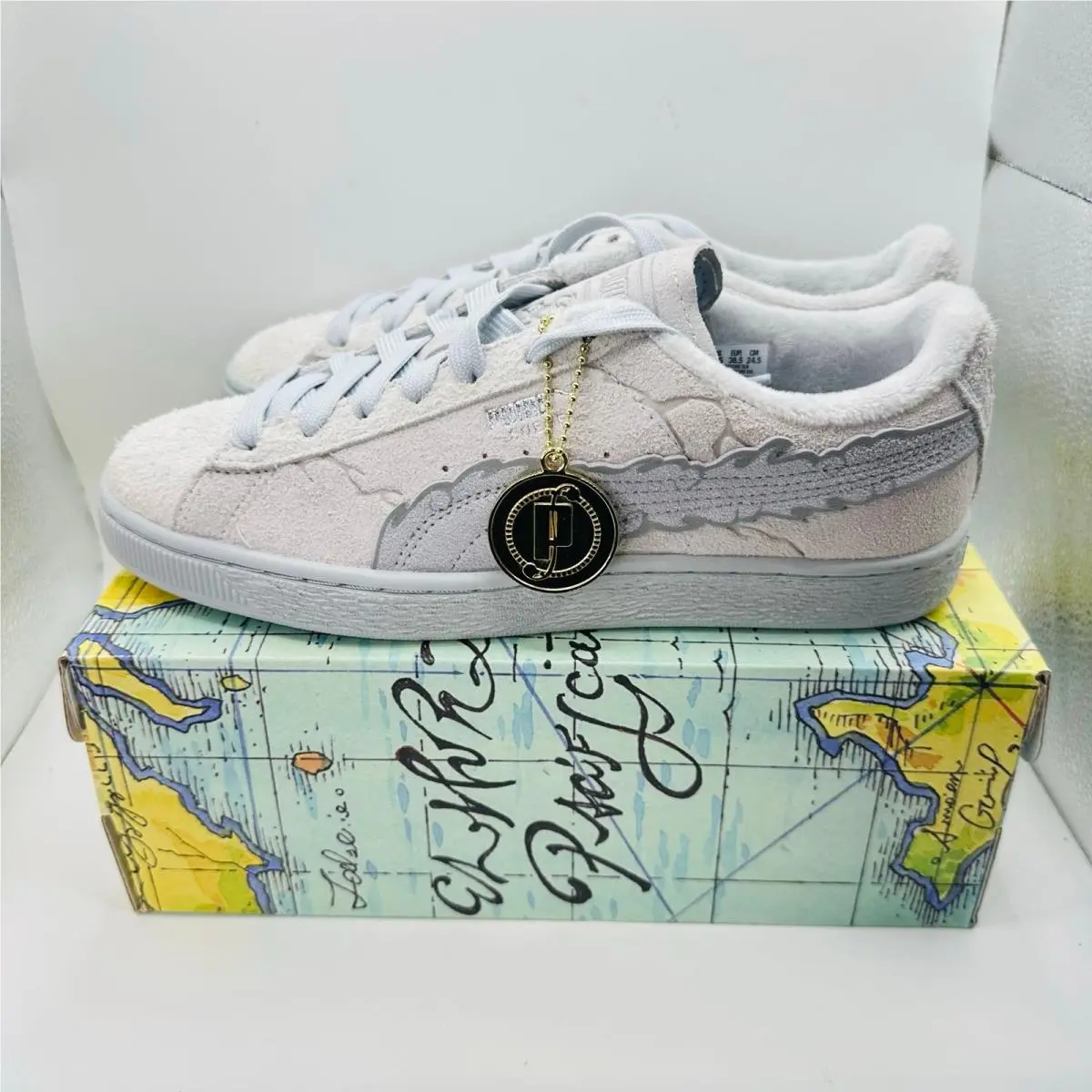 Puma shoes - White 1