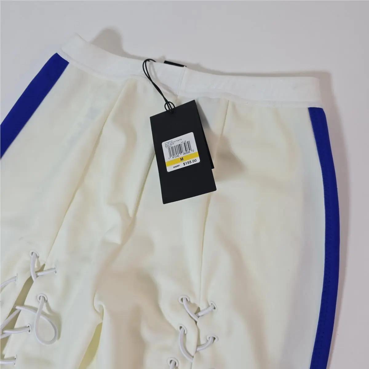 Puma clothing - White (UPC: 0191242063042) 3