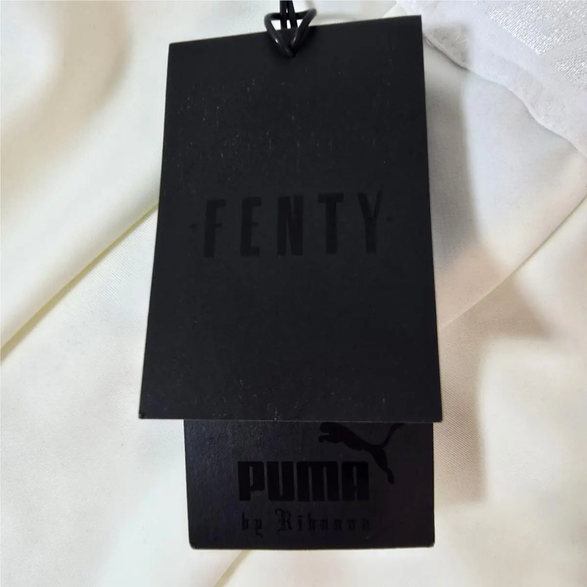 Puma clothing - White (UPC: 0191242063042) 7