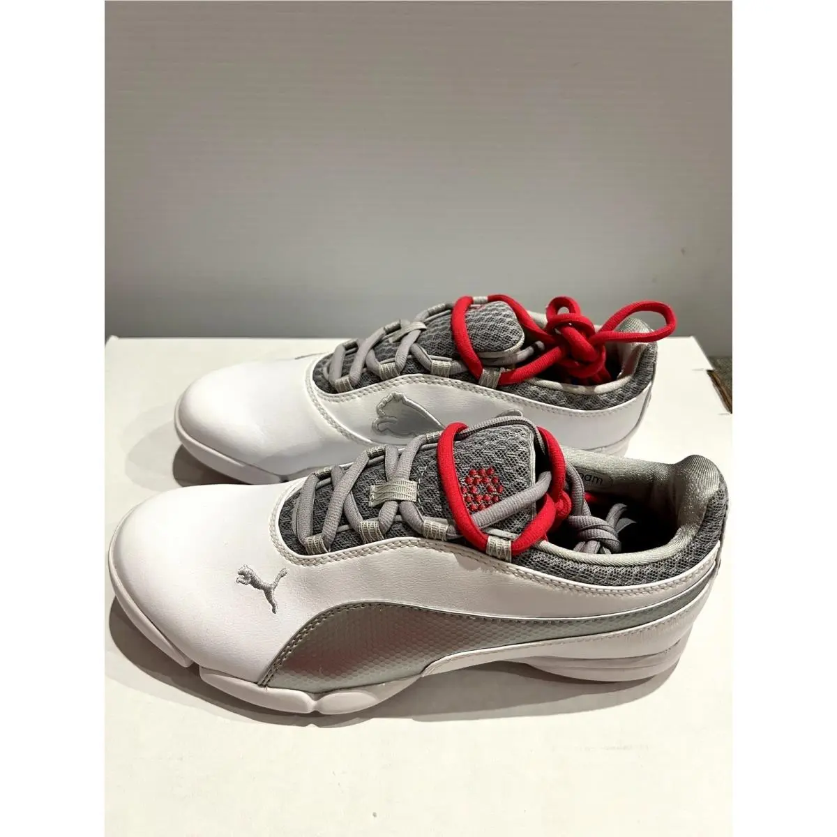 Puma Sunnylite Women`s Size 6 Golf Shoes