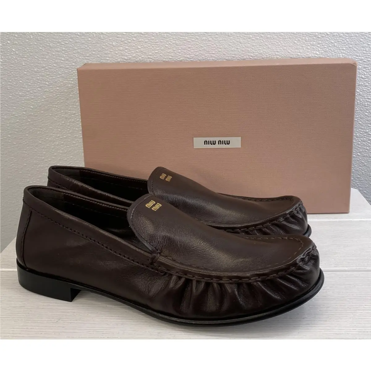 Miu Miu Logo Loafers Women`s Size US10 EU40 Brown Leather Slip On Dress Shoes