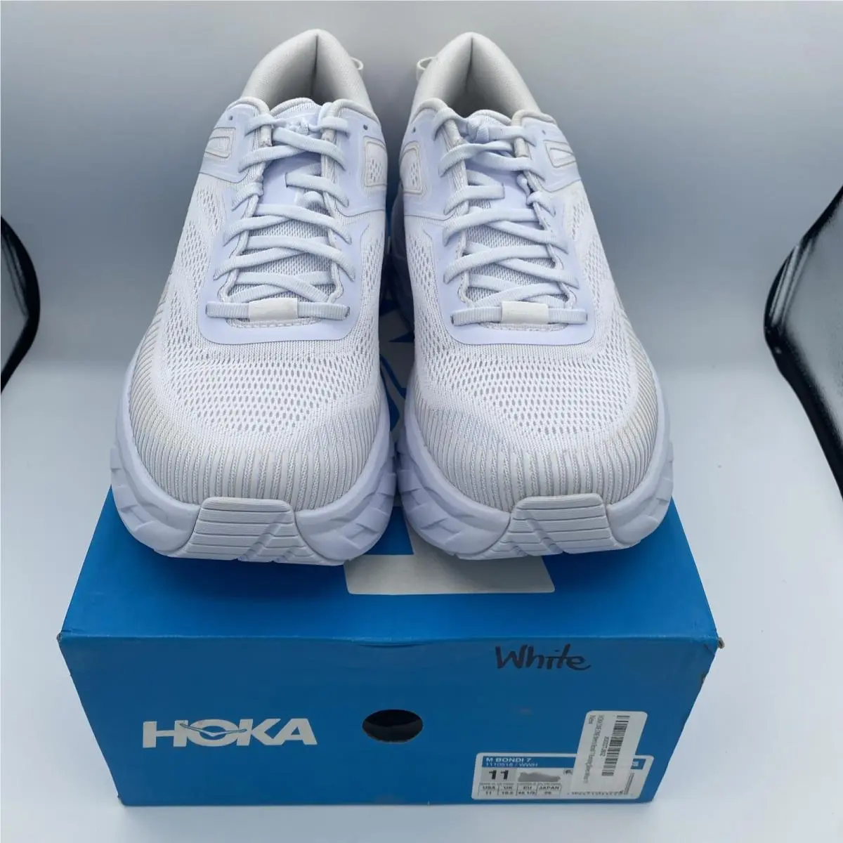 Hoka One Men`s 11M Bondi 7 Running Shoes White 1110518 - White