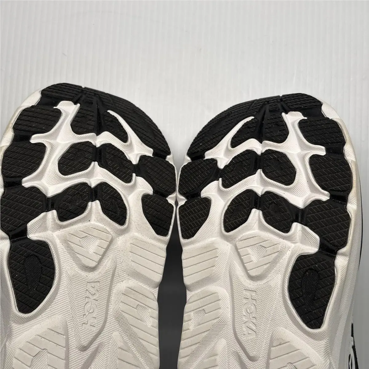 Hoka shoes - Hoka One One Clifton 10 - 1162032-BWHT - Black (UPC: 0197634753256) 12
