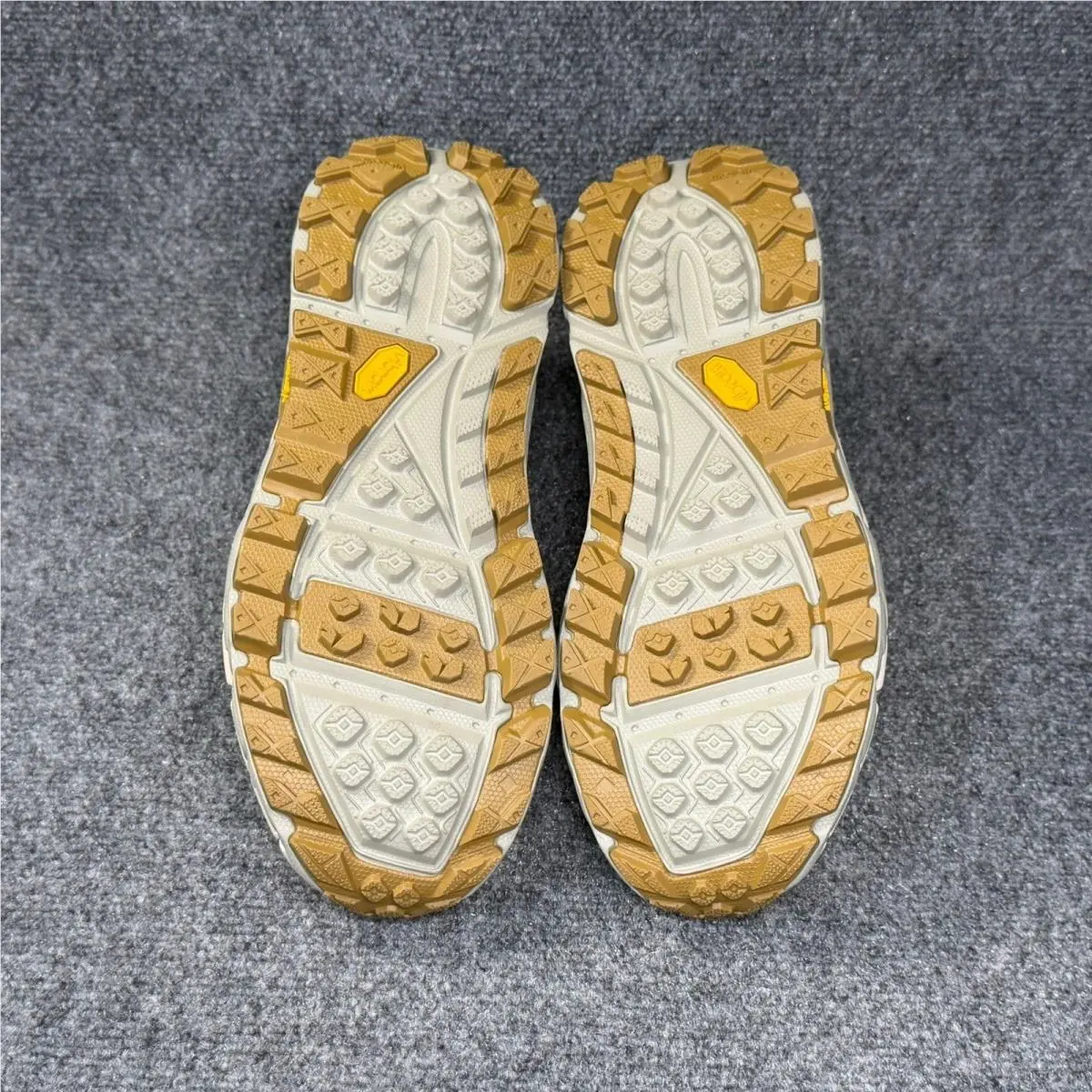 Hoka shoes - 1130310 - 1130310 - Cream 9