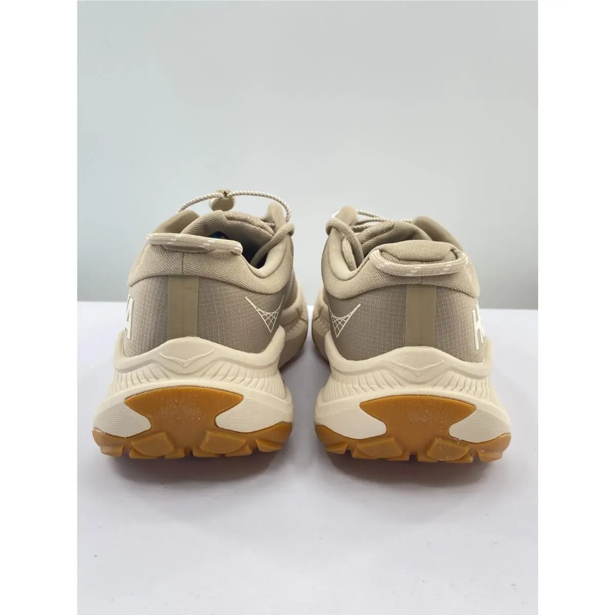 Hoka shoes - Dune/Eggnog 4