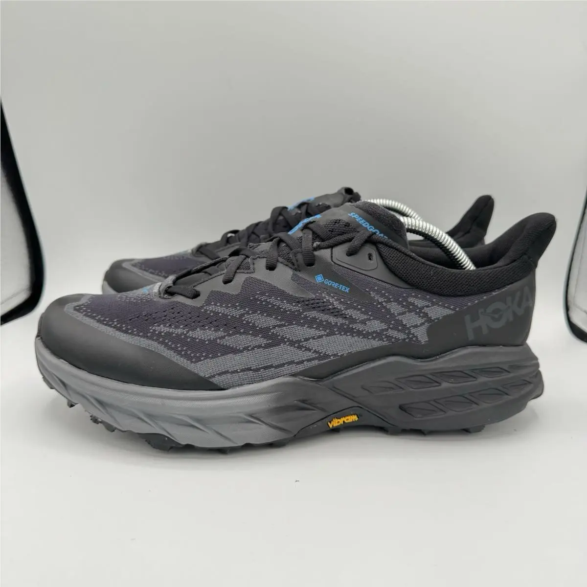 Hoka One One Men`s Speedgoat 5 Gtx Spike Trail Running Shoes Size 11 D M US
