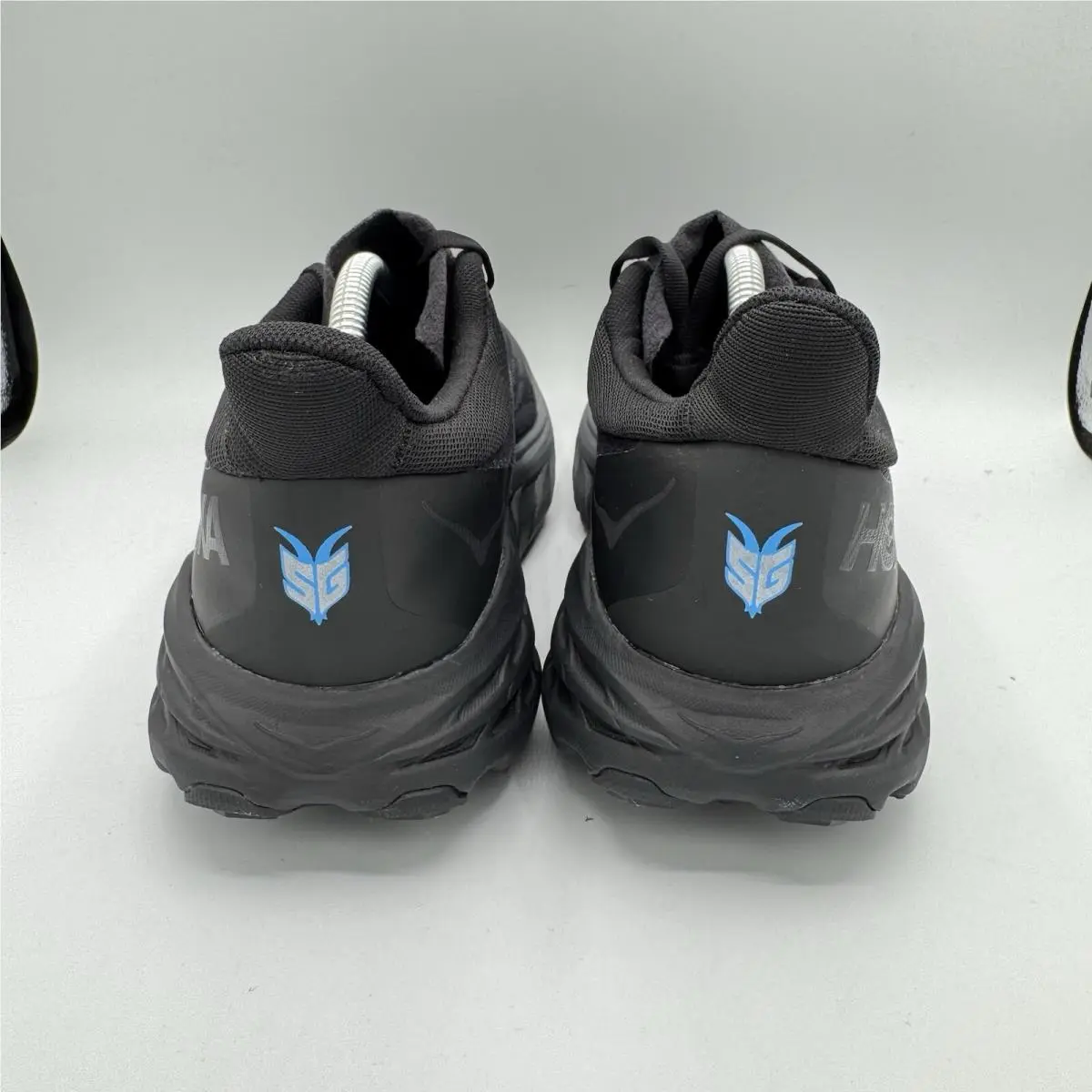 Hoka shoes - Hoka One One Speedgoat 5 - Black / Black 2