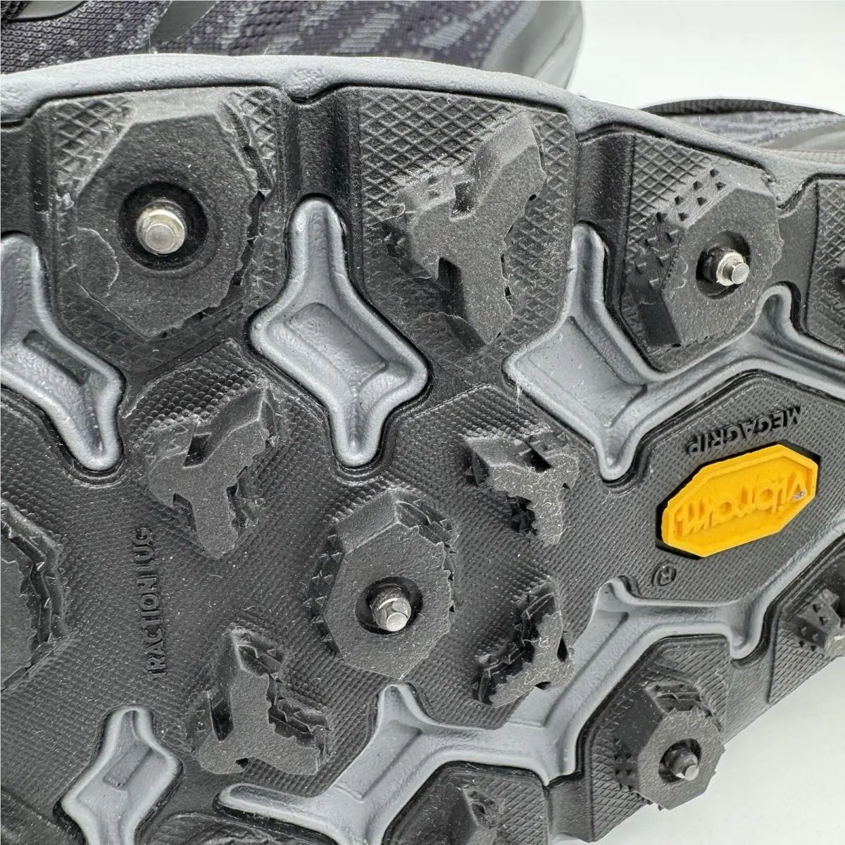 Hoka shoes - Hoka One One Speedgoat 5 - Black / Black 7