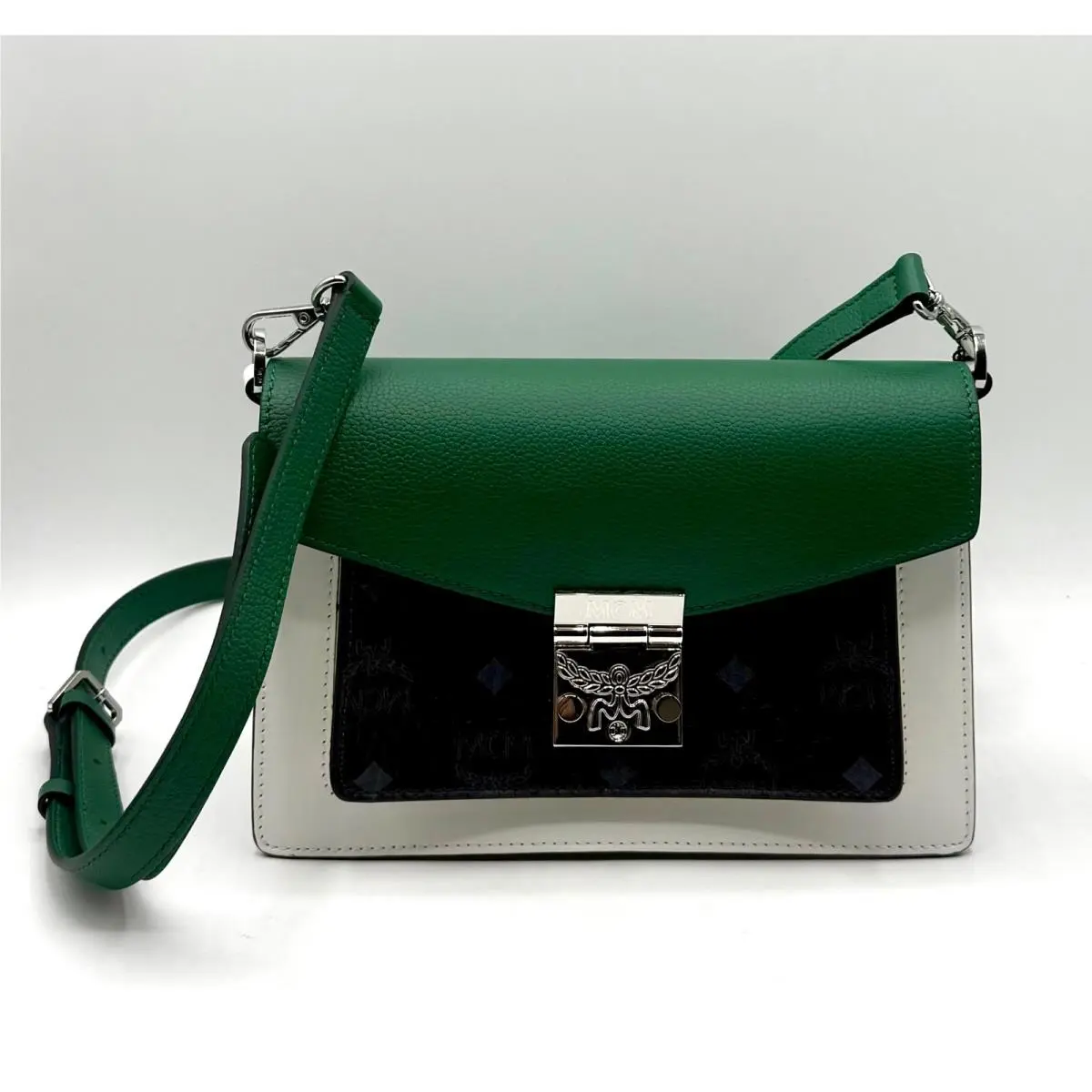 Mcm Women`s Patricia Green Black Leather Small Crossbody Bag Mwr9apa27bm001
