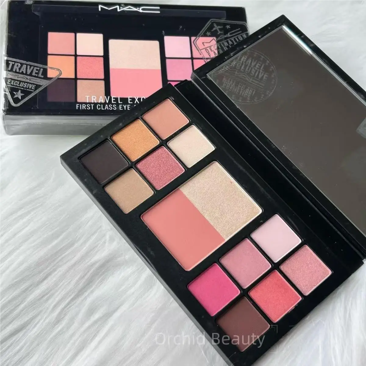 Mac Travel Exclusive First Class Eyeshadow Blush Palette Full Size