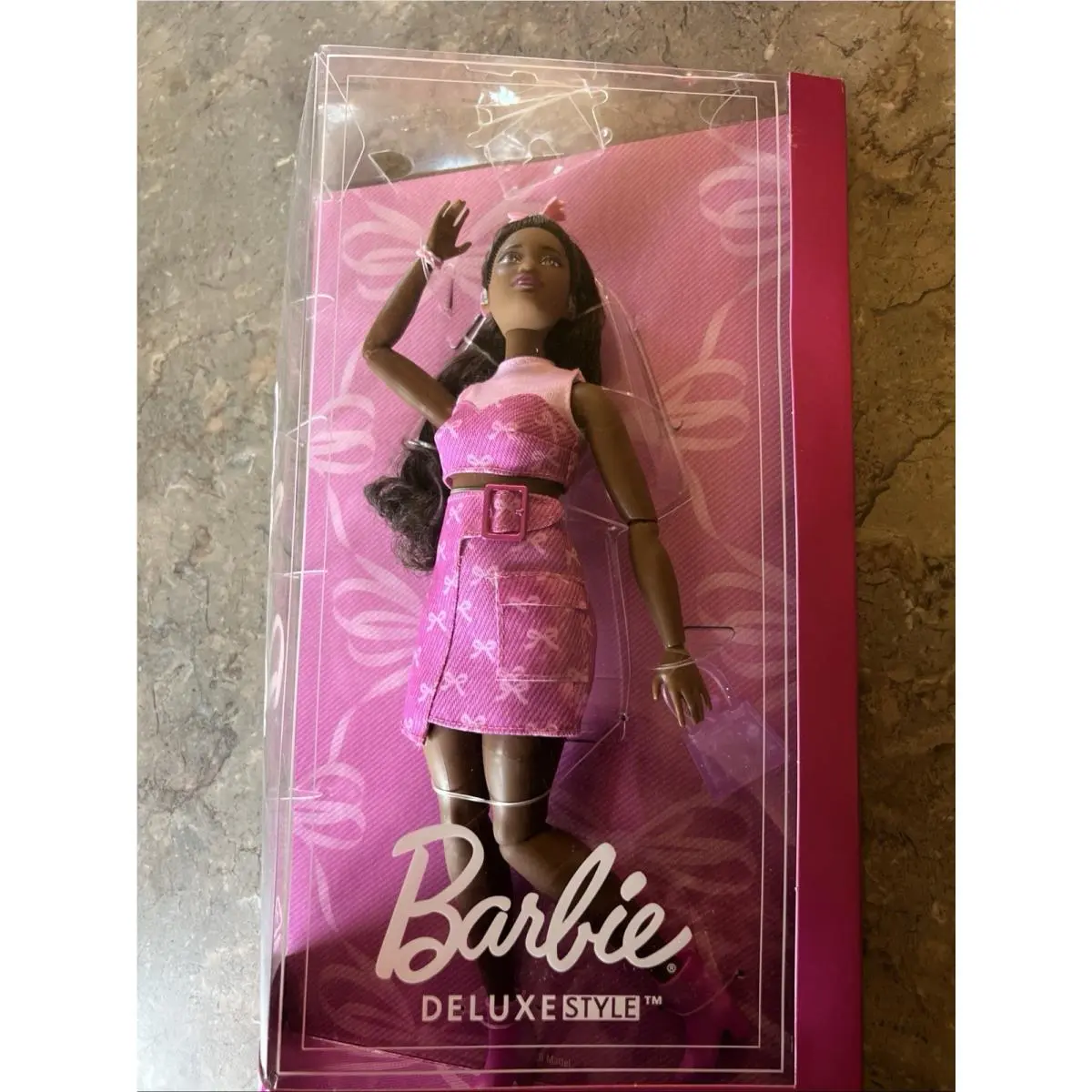 2026 Barbie Deluxe 10 AA Curvy Doll