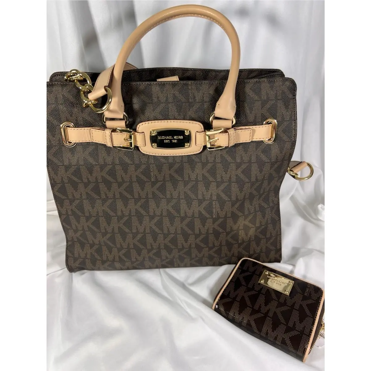 Michael Kors Hamilton Large Tote Brown MK Logo + Jet Set Wallet Set