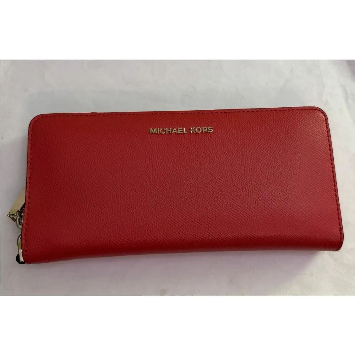 Michael Kors Jet Set Travel Continental Wallet Sangria