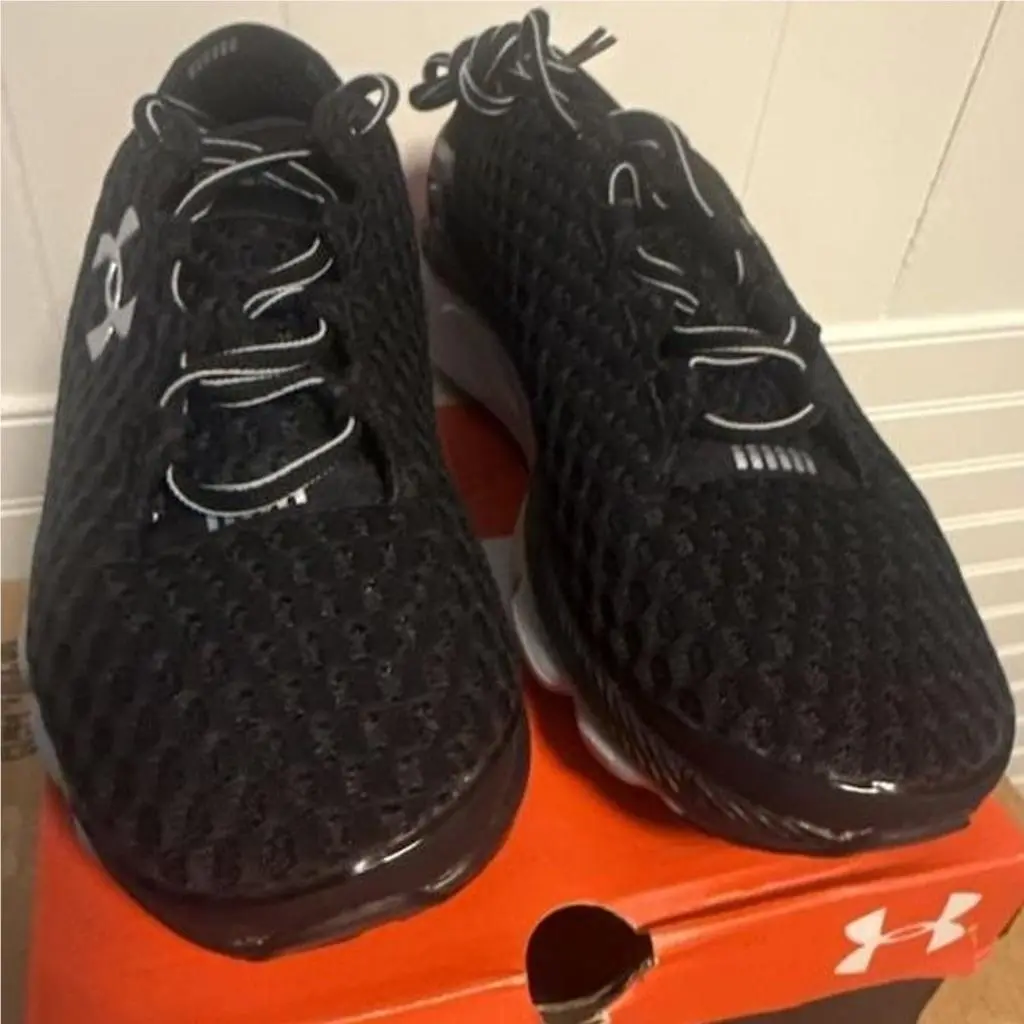 Under Armour shoes - SpeedForm Gemini - SpeedForm Gemini - 3026770-001 - Black 1