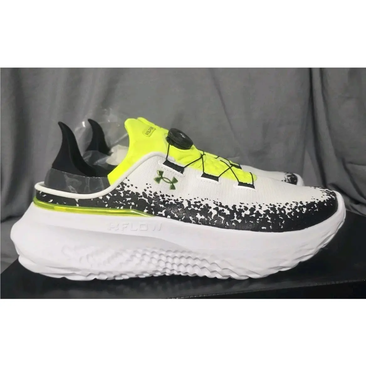 Under Armour Slipspeed Mega Boa Shoe White Yellow 3028539-107 Men SZ 14