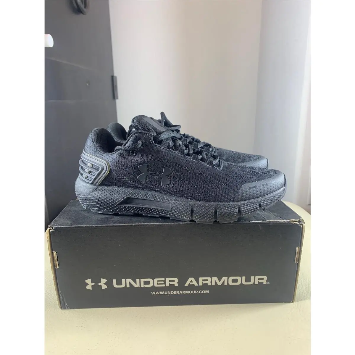 Under Armour 3021225 Men`s UA Charged Rogue Running Shoes - Black - Size 7.5