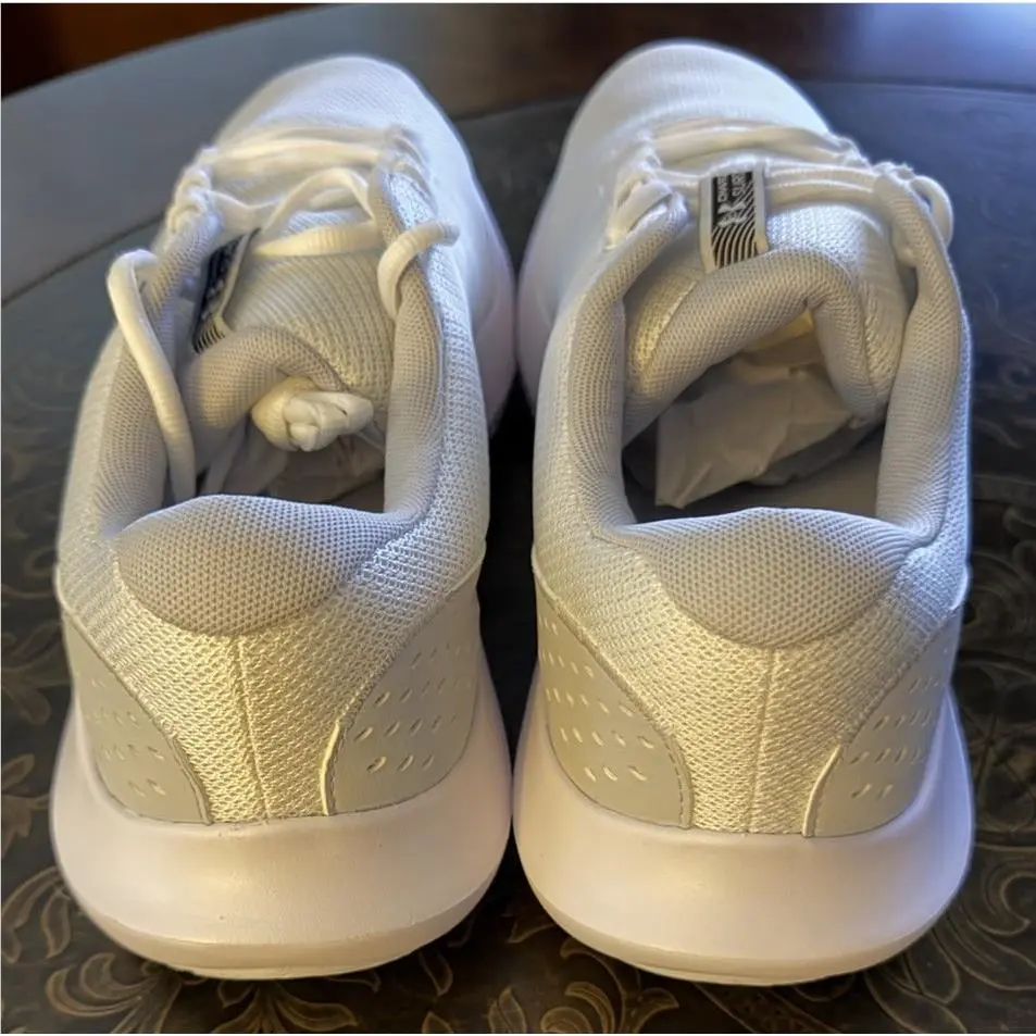 Under Armour shoes - Under Armour Surge - Surge - White (UPC: 0196885777226) 3