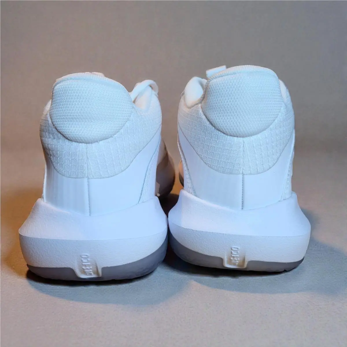 Under Armour shoes - Under Armour Lockdown 7 - Lockdown - 3028512-103 - White 3