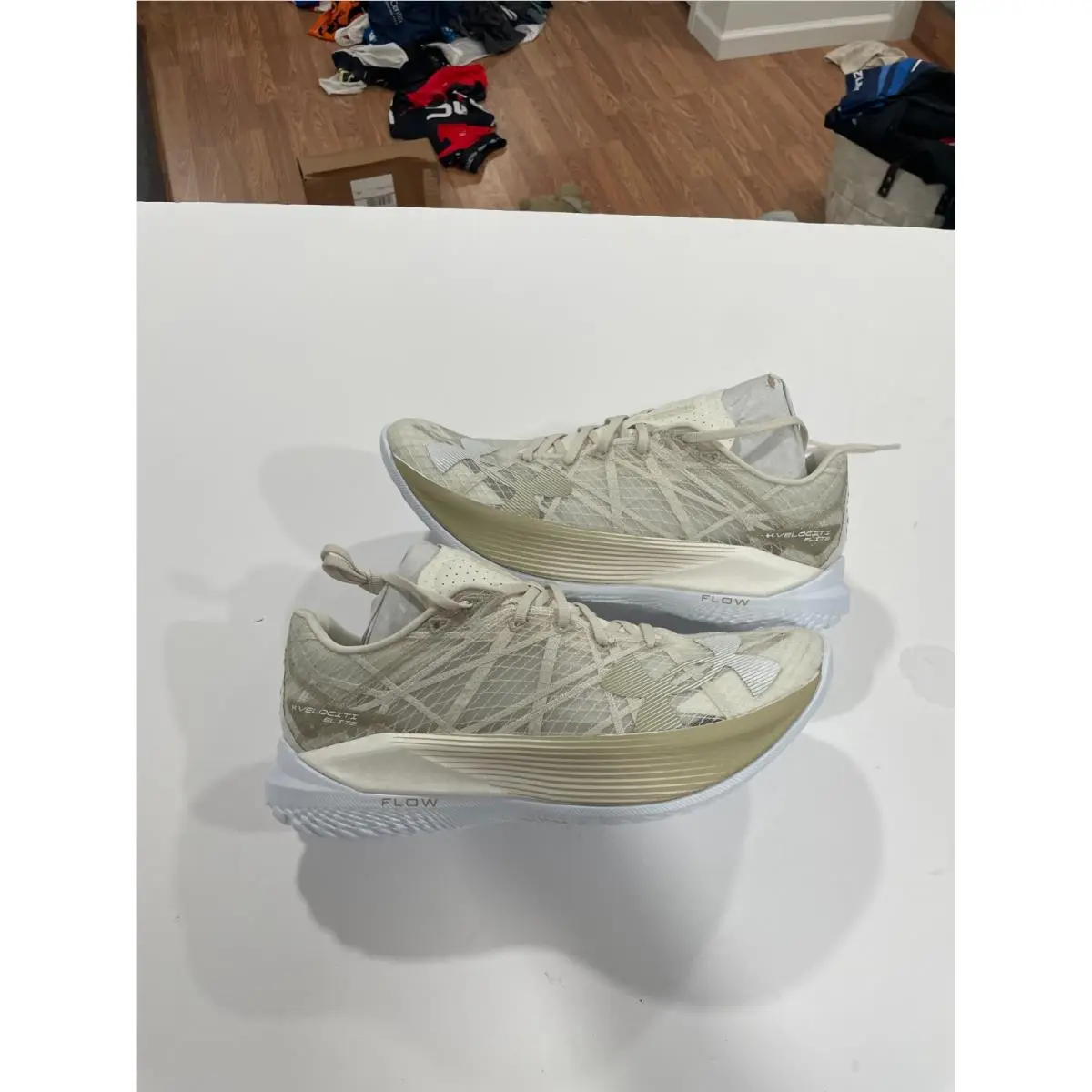 Under Armour shoes - Under Armour Veloce - Veloce - White 0