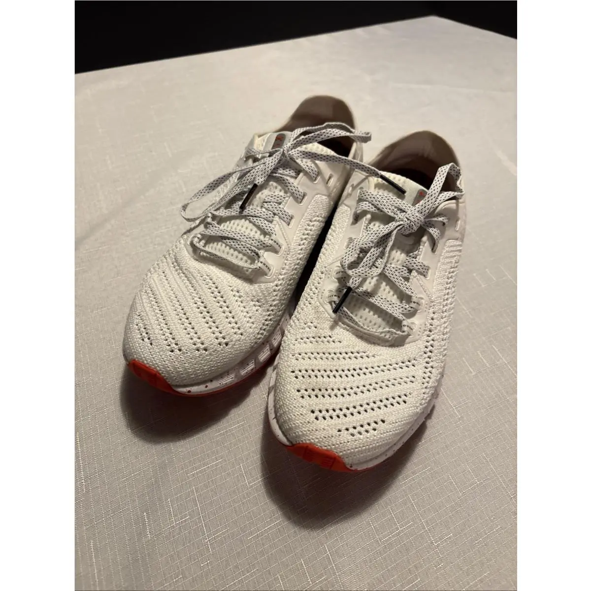 Under Armour shoes - Under Armour HOVR Sonic - HOVR Sonic - White 1