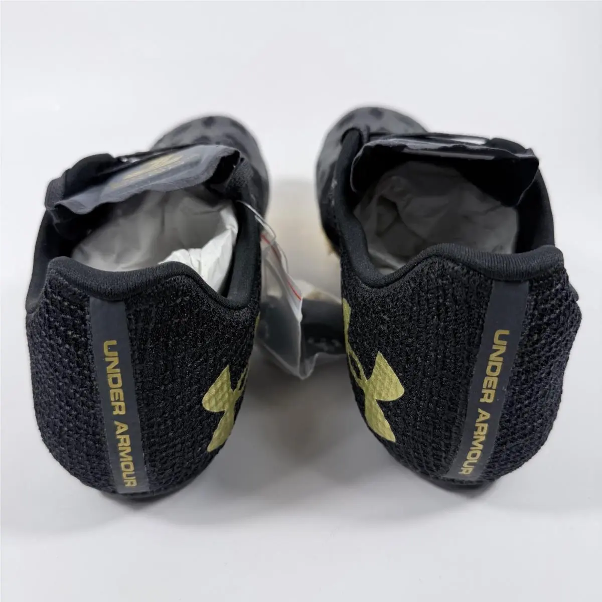 Under Armour shoes - Under Armour HOVR Smokerider - HOVR Smokerider - 3021831-004 - Black/Victory Gold (UPC: 193445243542) 3