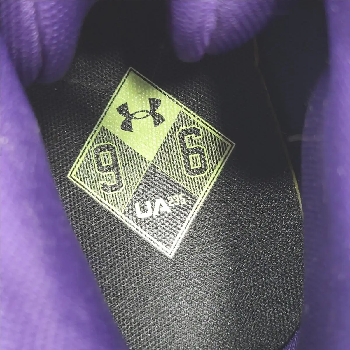 Under Armour shoes - Under Armour Spawn 6 Mid - 3028337-500 - Purple Green 17