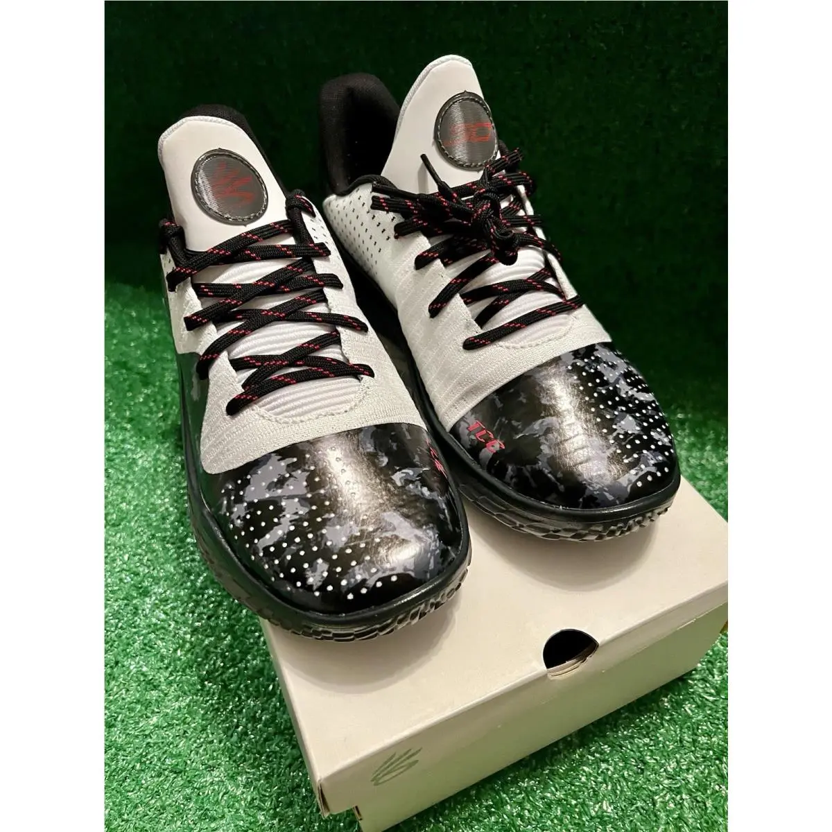 Under Armour shoes - Curry 4 - Curry - 3028053 001 - Multicolor 0