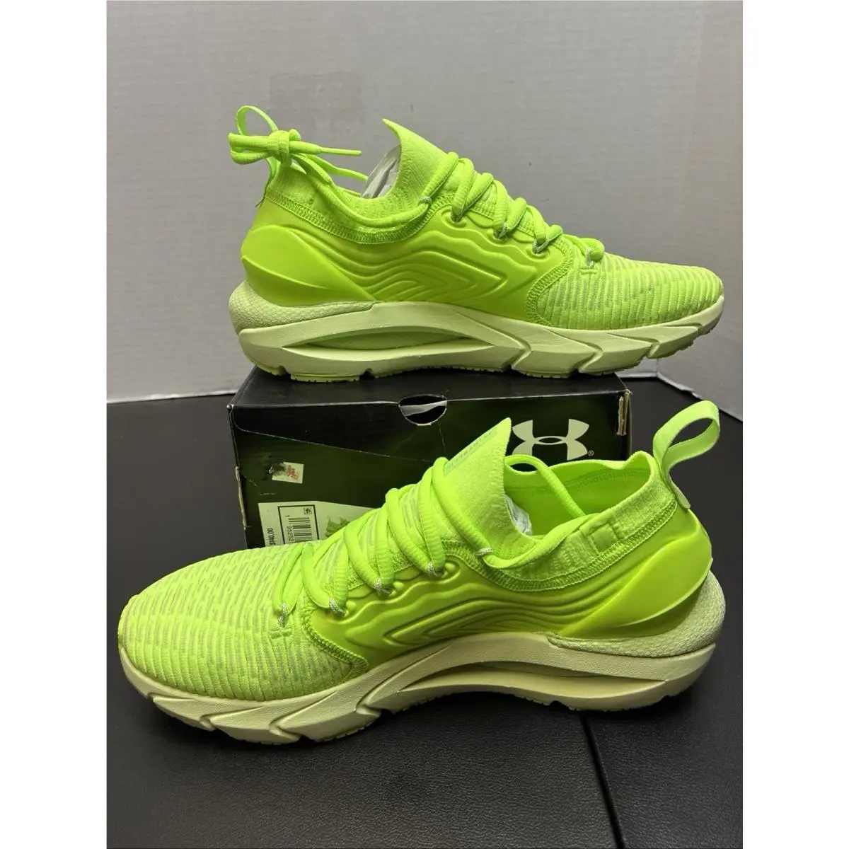 Under Armour shoes - Under Armour HOVR Phantom 2 - 3024155-304 - Green 0