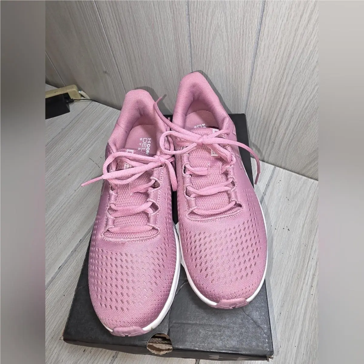 Under Armour shoes - Pink 5