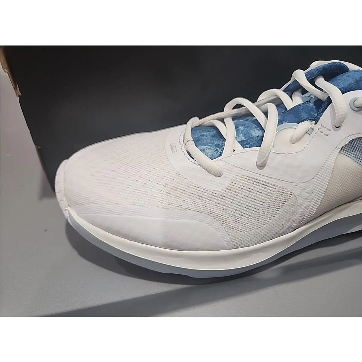 Under Armour shoes - UA HOVR Omnia BTG - HOVR Omnia BTG - 3026006-101 - White (UPC: 195253240591) 0